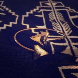 Adjustable Shark Tooth Bracelet